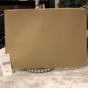 Mansur gavriel clutch in sand